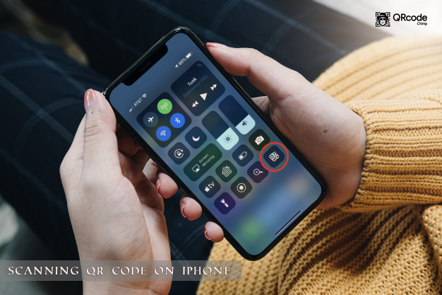 How to scan QR code on iPhone - Free QR Code Generator Online